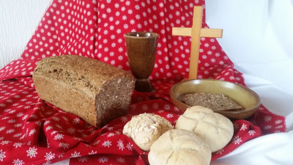 Predigt zu Johannes 6,35 10. Sonntag nach Trinitatis Jesus ist das lebendige Brot vom Himmel unser tägliches Brot Ich bin Worte von Jesus Christus Impuls der Woche Kalenderwoche 9 Abendmahl Brot Kreuz Frieden Jesus