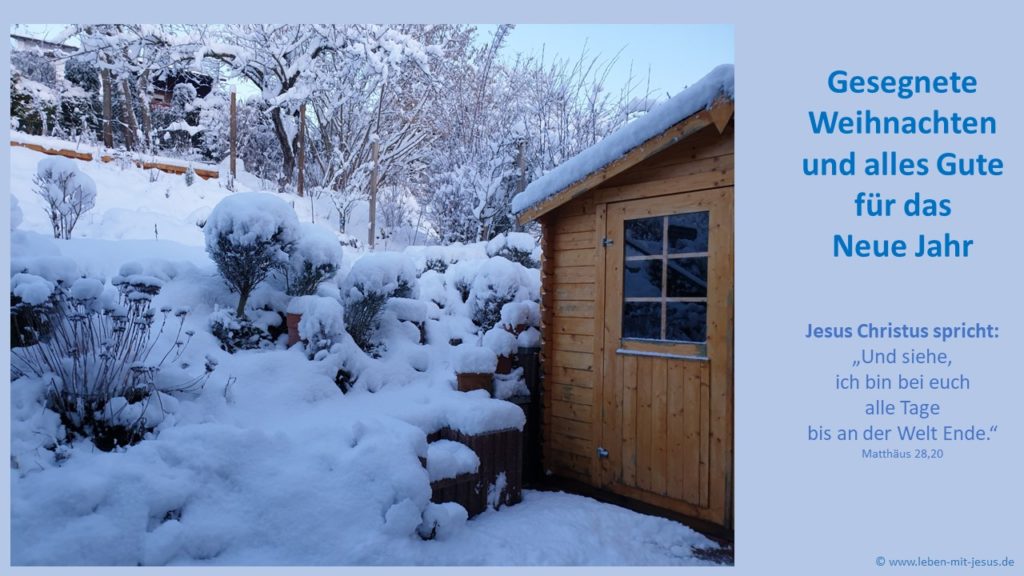 Predigt zu Lukas 2,1-14 Heiliger Abend Schnee Winter Weihnachten Advent Lichterkette Adventsstimmung Weihnachtsstimmung e-cards zum Neuen Jahr Neujahrswünsche Neujahrsgrüße und Weihnachten Weihnachtszeit Wintermotiv mit Schnee und Holzhütte christliche e-cards mit Bibeltexten Bibelversen Bibelsprüchen besonders schöne stimmungsvolle e-card