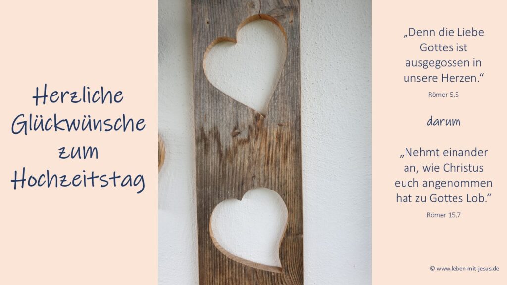 e-cards zur Hochzeit Hochzeitstag christliche e-cards mit Bibelversen Bibeltexten Glückwunsch Segenswunsch zwei Herzen Holz moderne e-cards