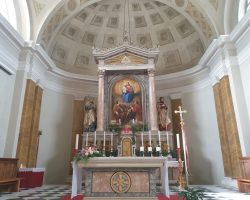 Altar mit Altarkerzen Besondere Tage und Anlässe, Predigt zu Johannes 12,35-45 Altar mit Altarkerzen Kirche in Lajen Südtirol Jesus ist das Licht der Welt